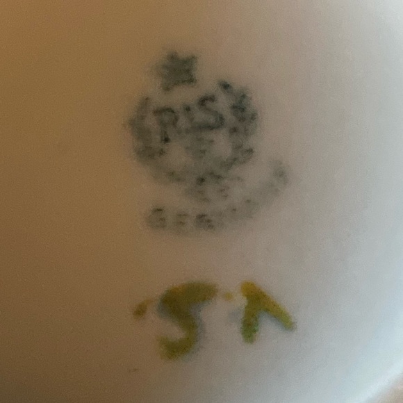 Antique RS Germany Porcelain Creamer and Lidded Sugar Bowl - Picture 10 of 11